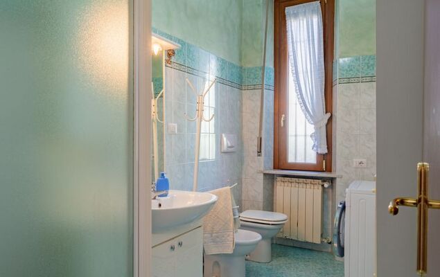 Valentina - Photo 17